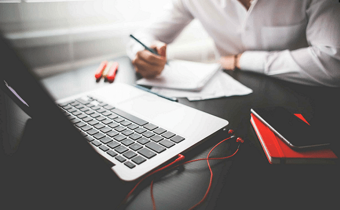 Cộng t&aacute;c vi&ecirc;n viết b&agrave;i tại nh&agrave;