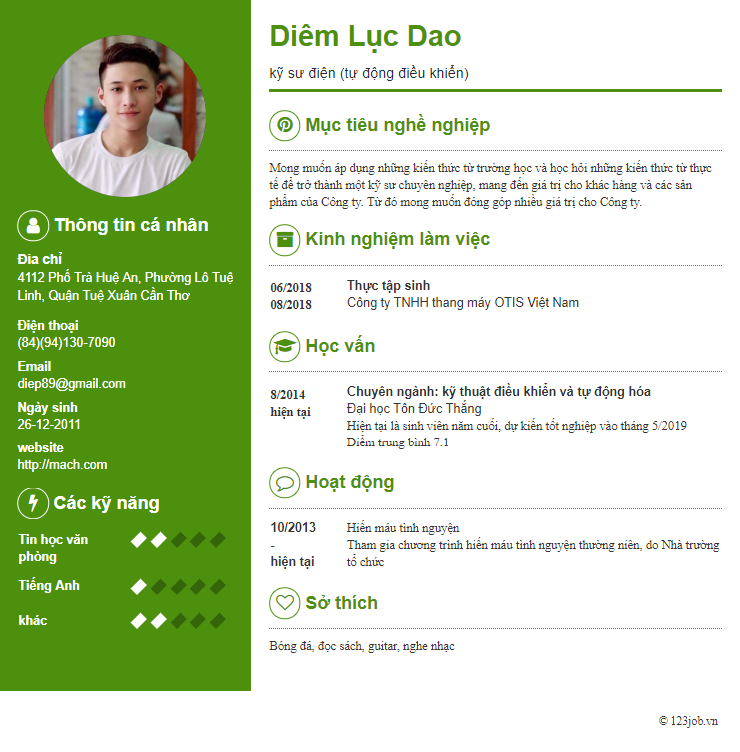 Ch&egrave;n ảnh chuy&ecirc;n nghiệp v&agrave;o cv