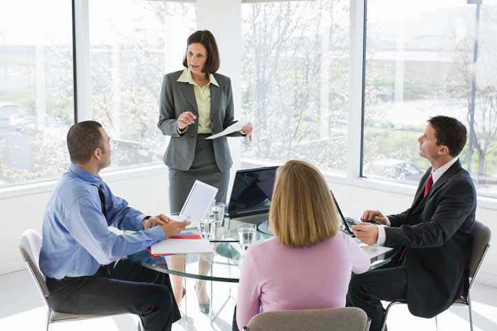 việc l&agrave;m nh&acirc;n vi&ecirc;n quản l&yacute;