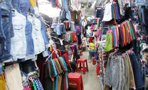 nguồn h&agrave;ng sỉ từ c&aacute;c shop thời trang