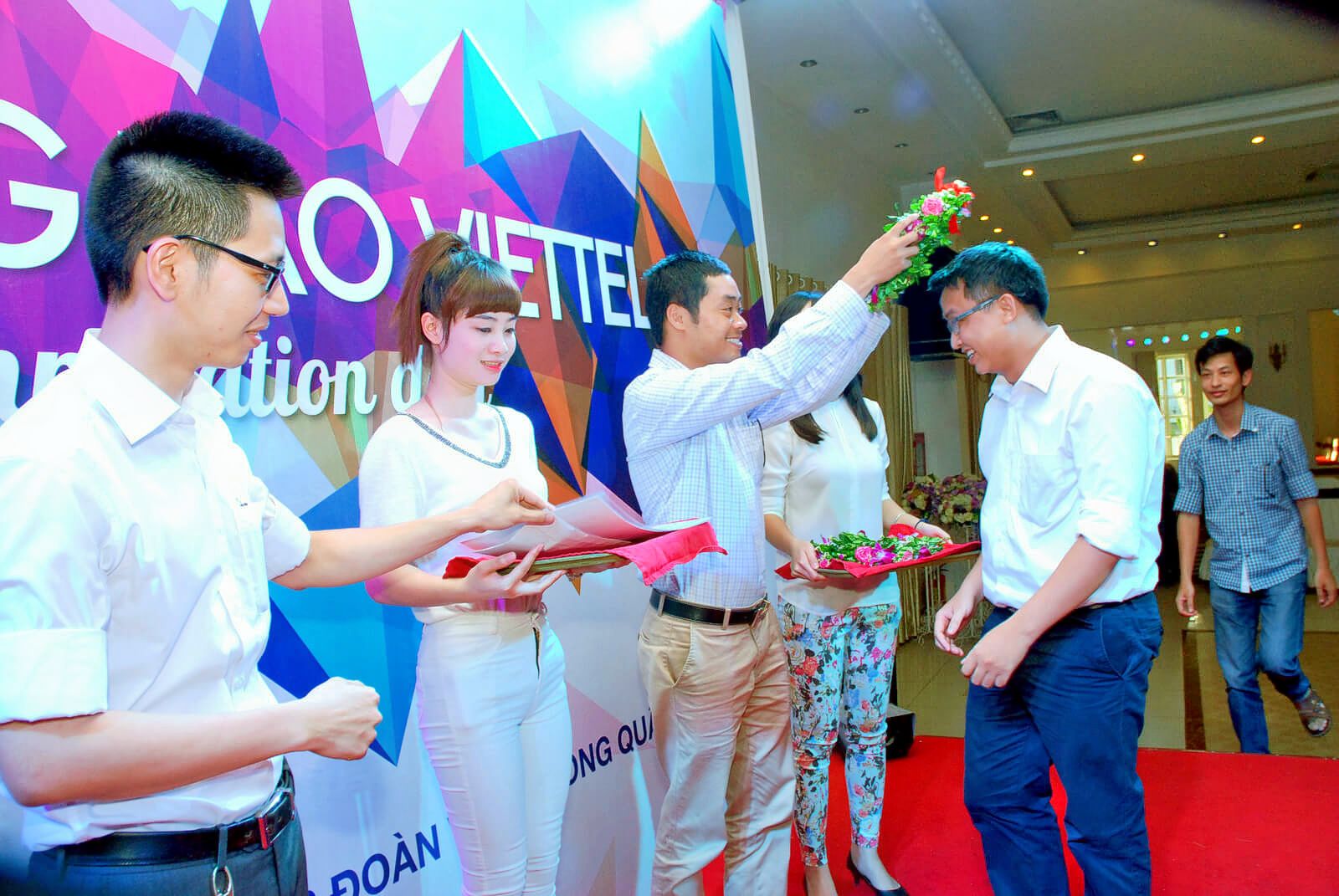 trung tâm công nghệ thông tin - viettel