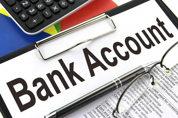 Trả lương cho người lao động th&ocirc;ng qua t&agrave;i khoản ng&acirc;n h&agrave;ng ng&agrave;y c&agrave;ng phổ biến