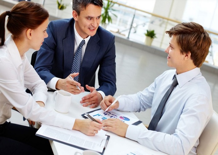 Làm gì để trở thành phiên dịch viên xuất sắc trong ngành