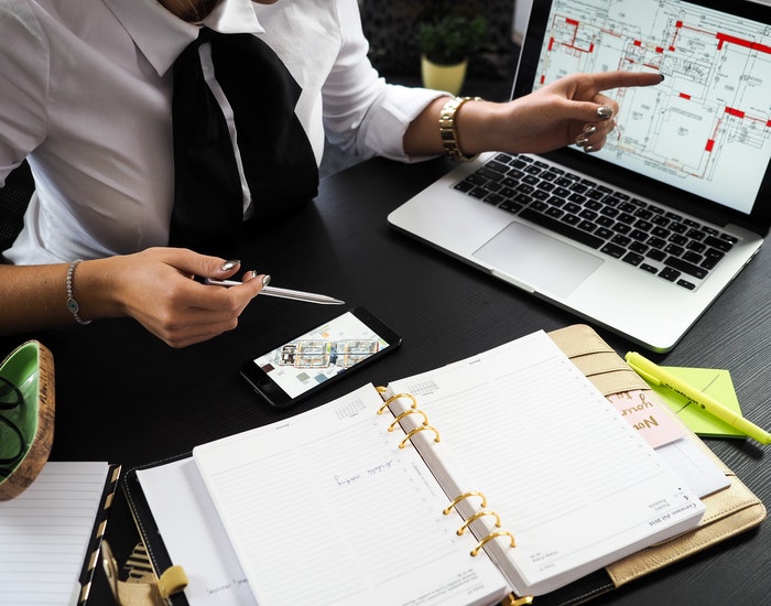 Giám đốc kinh doanh là ai? Vai trò và công việc đảm nhận của giám đốc kinh doanh