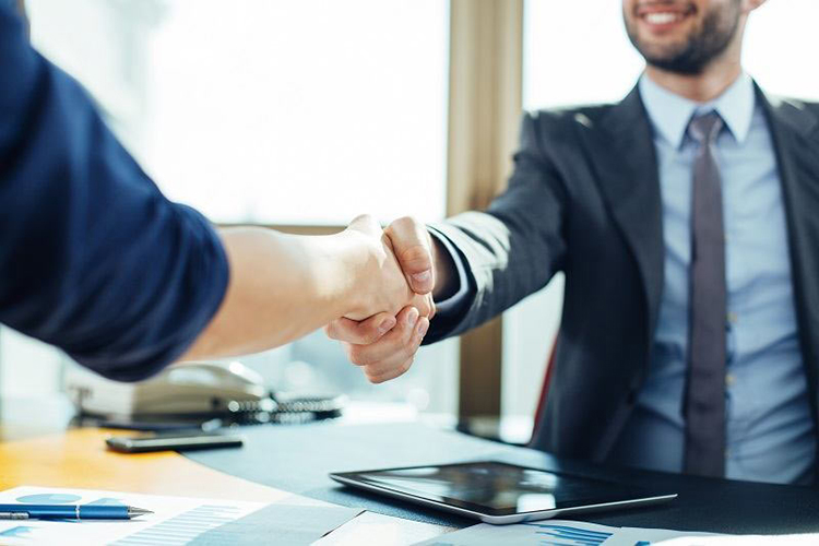 vị tr&iacute; sales admin