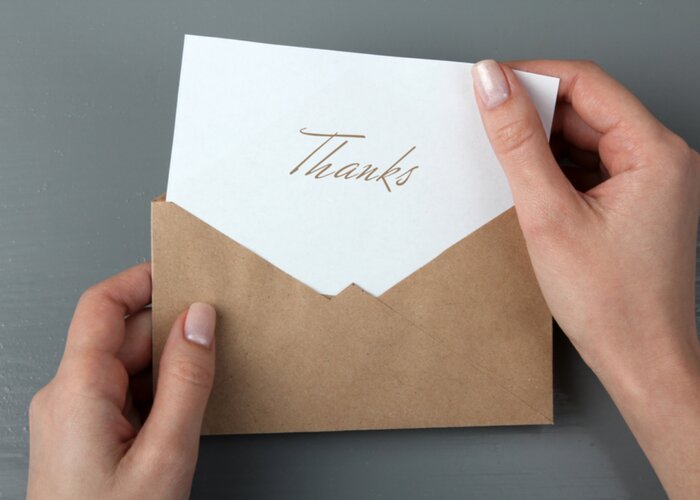 Chủ động hỏi thăm kết quả phỏng vấn