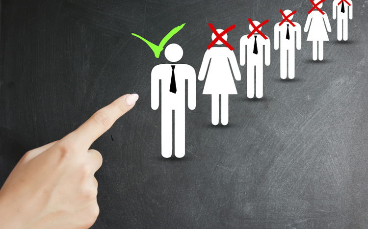 chuyên viên tuyển dụng nội bộ làm gì