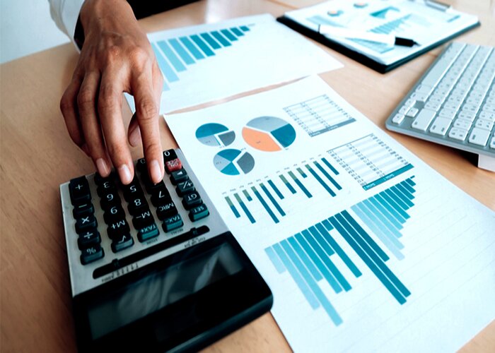 Kiểm tra việc kh&oacute;a sổ c&aacute;c nghiệp vụ thu chi tiền