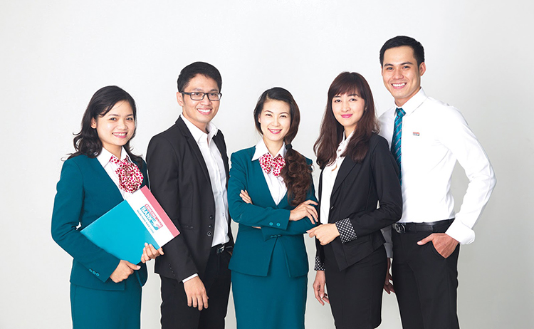 giao dịch vi&ecirc;n l&agrave; ai