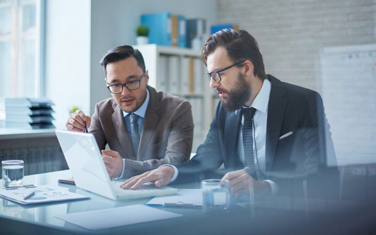 c&ocirc;ng việc giao dịch vi&ecirc;n
