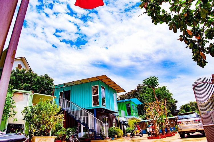 Homestay container