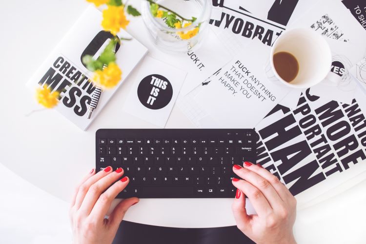 Nghe c&oacute; vẻ đơn giản nhưng copywriting vẫn cần những y&ecirc;u cầu nhất định