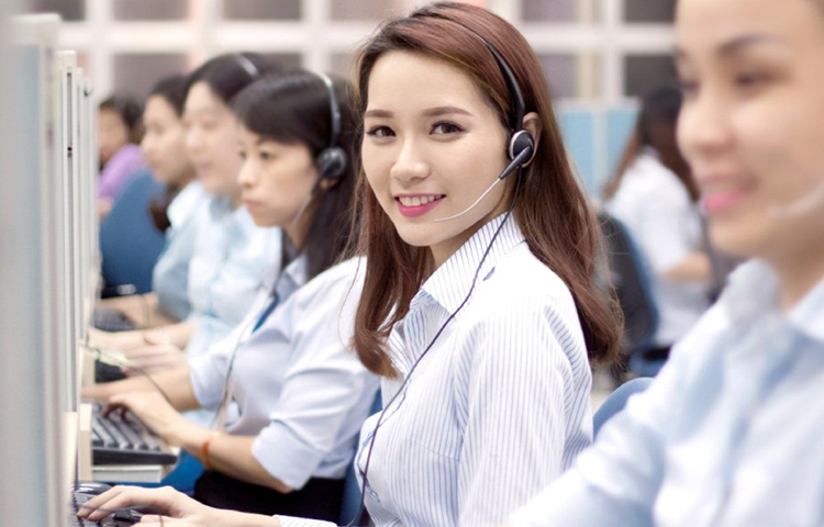 Nh&acirc;n vi&ecirc;n trực tổng đ&agrave;i l&agrave; g&igrave;