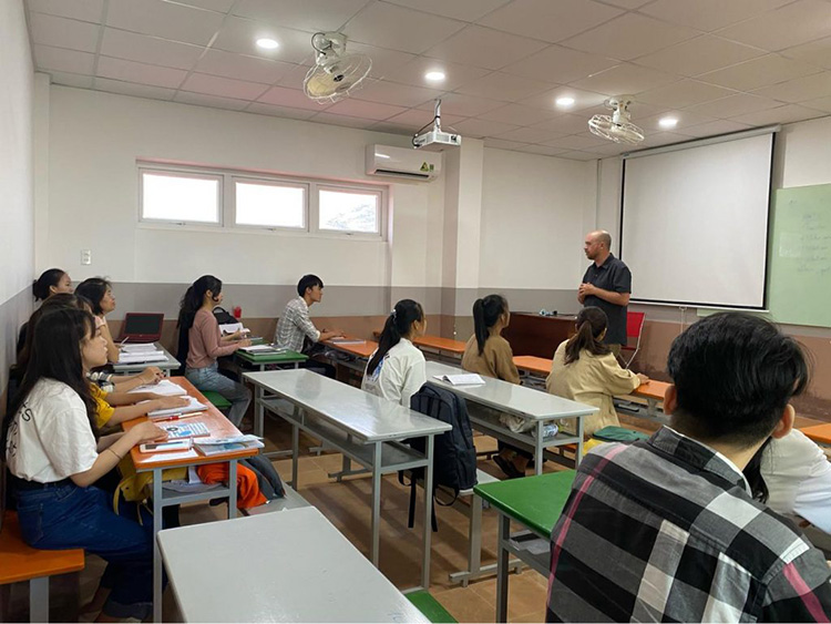 Teaching assistant mang lại cho bạn những điều g&igrave;