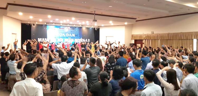 Bạn nên xem xét kĩ lưỡng trước khi quyết định tham gia vào bất cứ công ty đa cấp nào