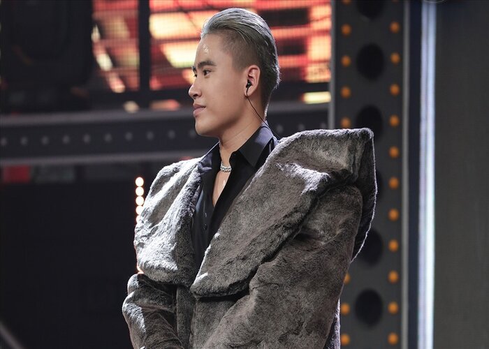 Tiền nhiều để l&agrave;m g&igrave;