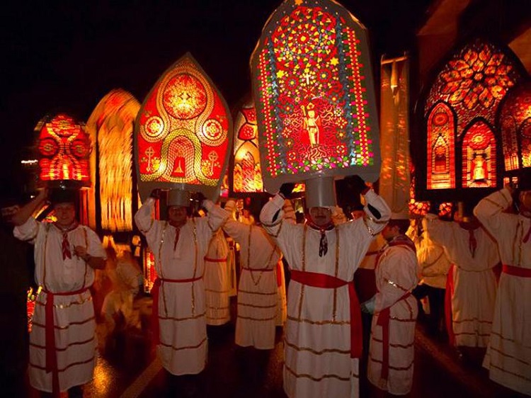 Klausjagen diễn ra tại hồ Luncerne