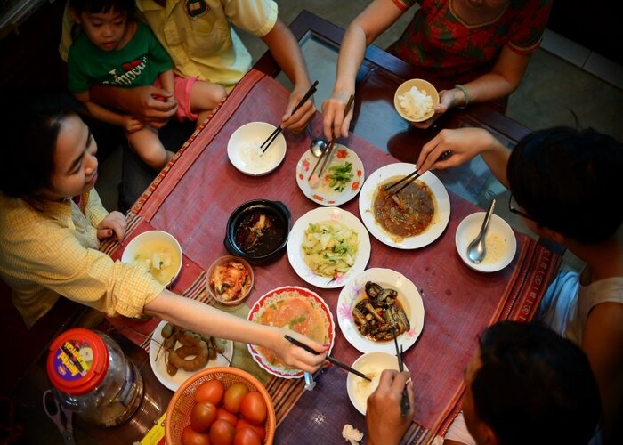 Sự tu&acirc;n thủ nguy&ecirc;n tắc ở Việt Nam hiện nay