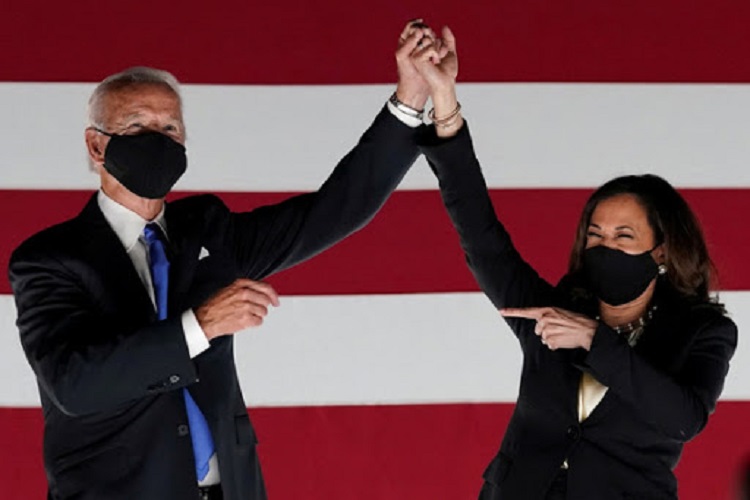 Joe Biden v&agrave; cộng sự