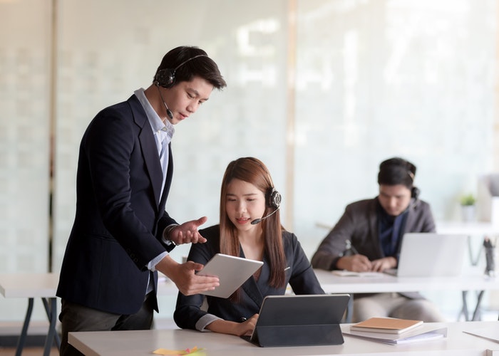 Chế độ tiền lương có phải là thứ duy nhất người lao động cần? 