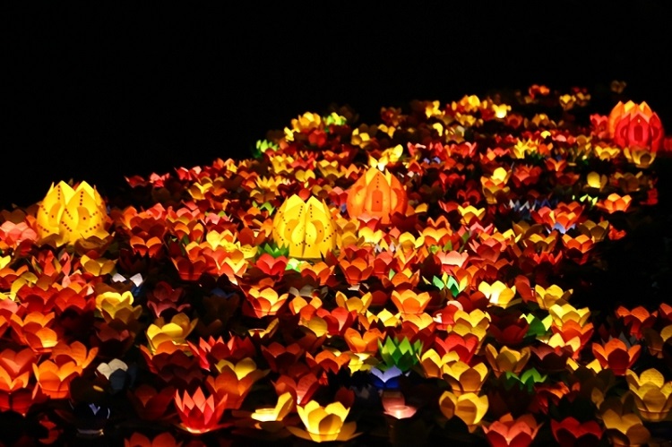 Rằm th&aacute;ng Gi&ecirc;ng