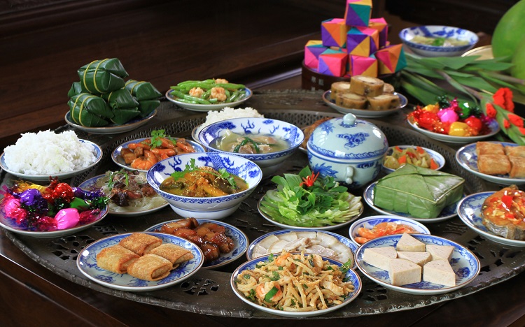 Cơm c&uacute;ng tất ni&ecirc;n 