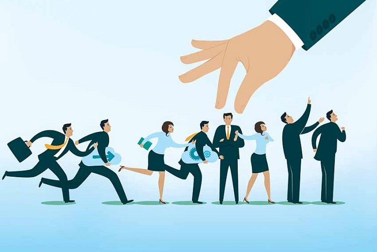 lợi &iacute;ch khi tuyển dụng nh&acirc;n sự lớn tuổi