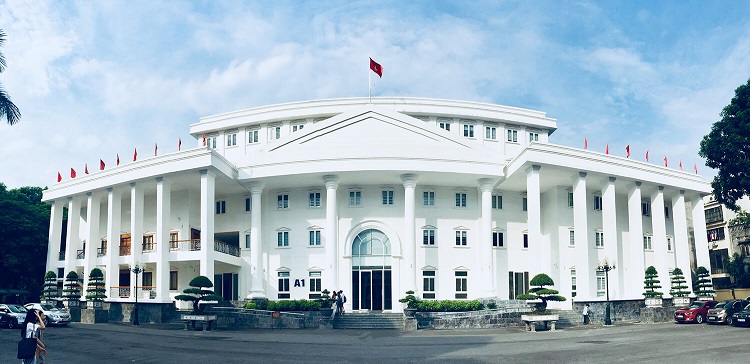 c&oacute; n&ecirc;n học trường đại học h&agrave; nội hay kh&ocirc;ng