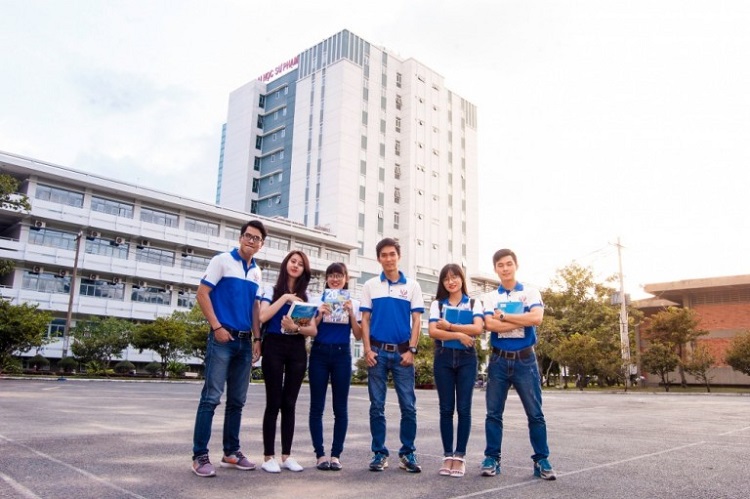 đồng phục chất