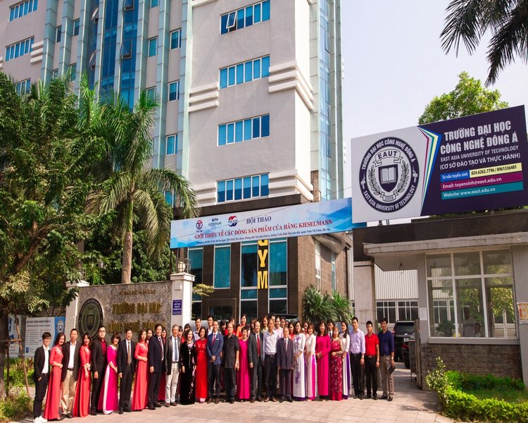 Sinh vi&ecirc;n đánh giá gì v&ecirc;̀ Đại học C&ocirc;ng ngh&ecirc;̣ Đ&ocirc;ng Á