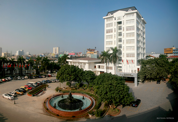 Kh&aacute;i qu&aacute;t chung về khoa luật đại học quốc gia h&agrave; nội