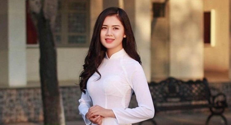 nữ sinh thanh lịch đại học vinh