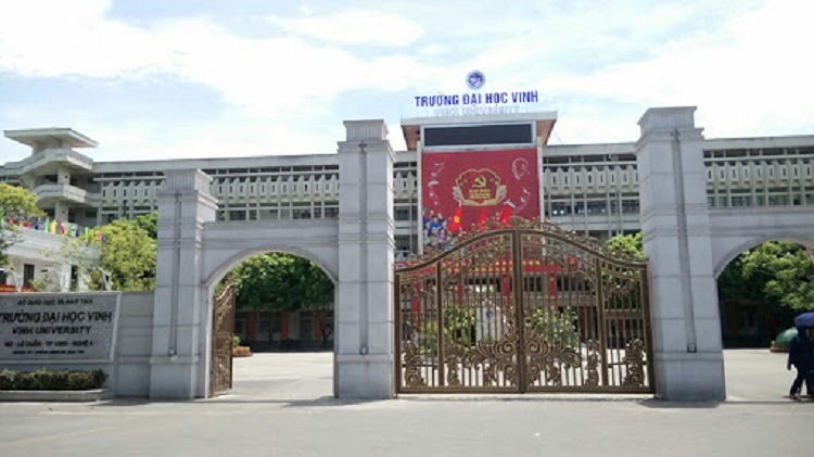 tầm nh&igrave;n trường đại học vinh
