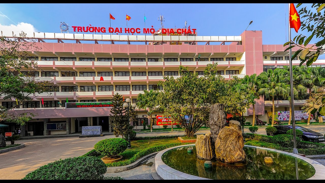 Sinh viên nghĩ gì về Trường Đại học Mỏ - Địa chất