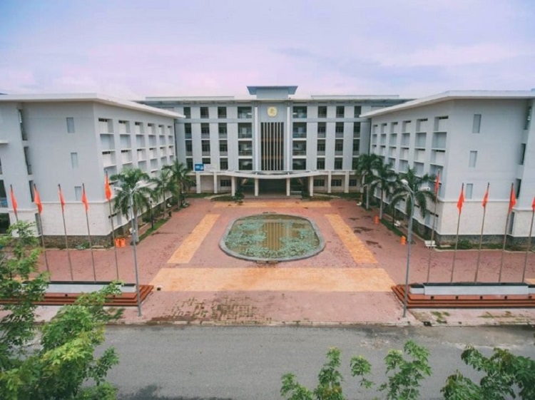 Cân nhắc gì trước khi đăng ký vào đại học An Giang