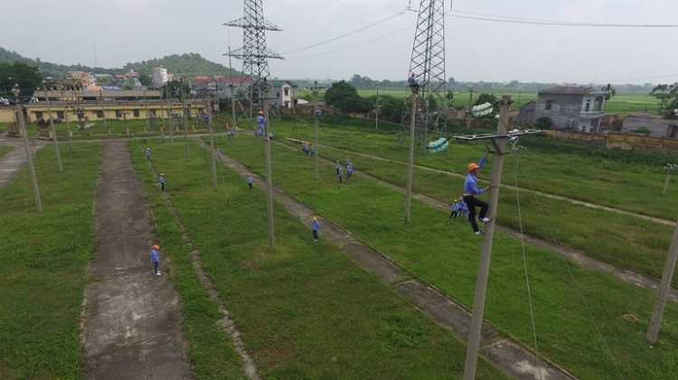 khu thực tập ngoài trời rộng lớn