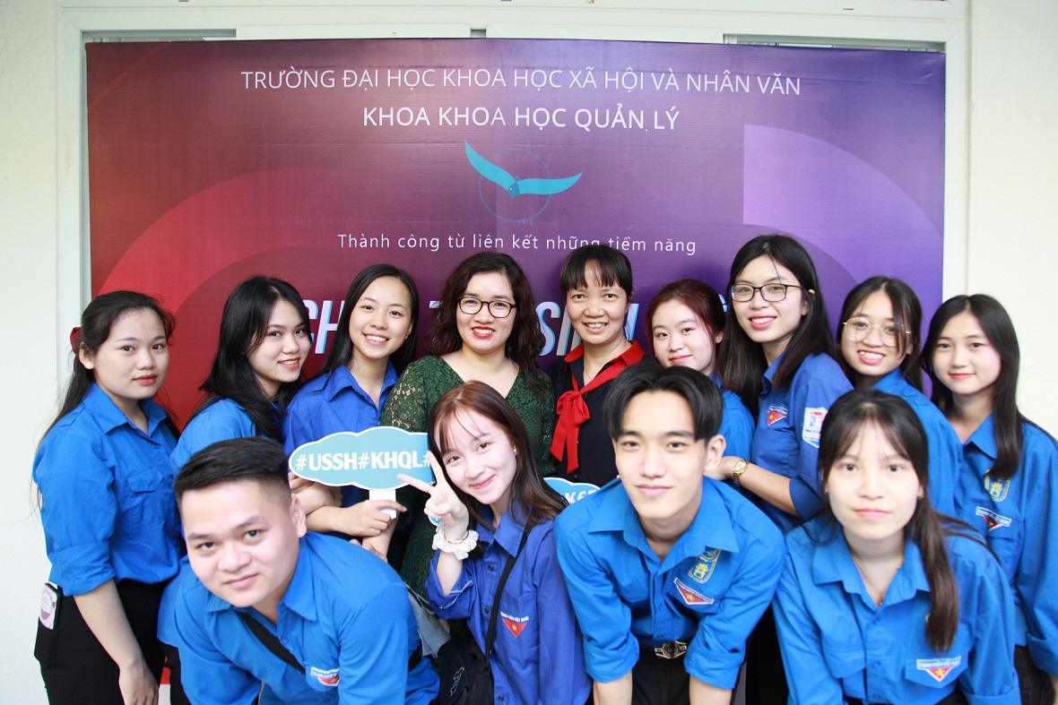 Điều gì khiến cho Đại học Khoa học Xã hội và Nhân văn Hà Nội thu hút nhiều sinh viên vậy