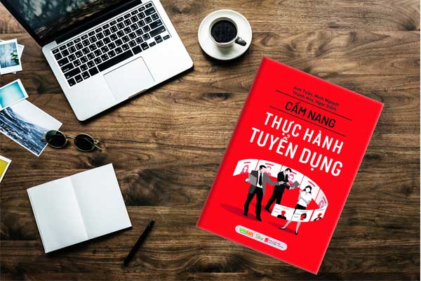 Tuyển dụng