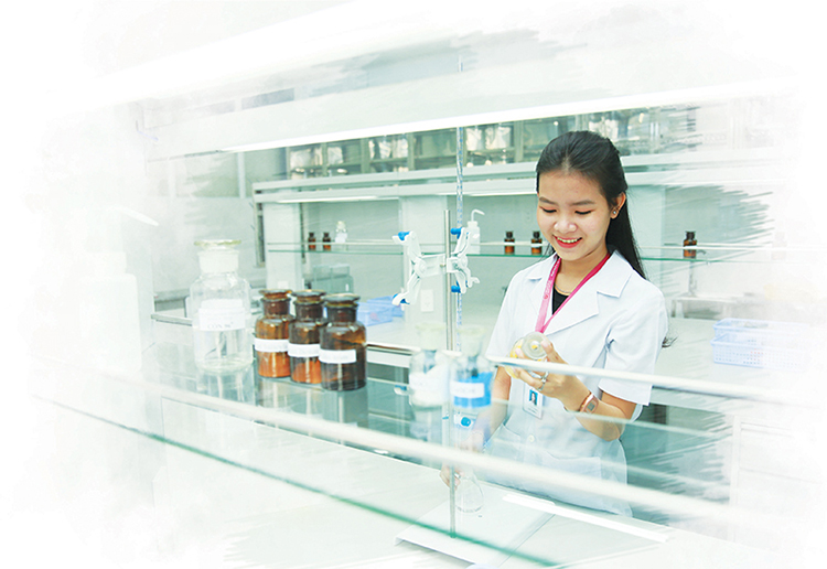 Ng&agrave;nh H&oacute;a dược &ndash; cơ hội việc l&agrave;m kh&ocirc;ng thể bỏ qua