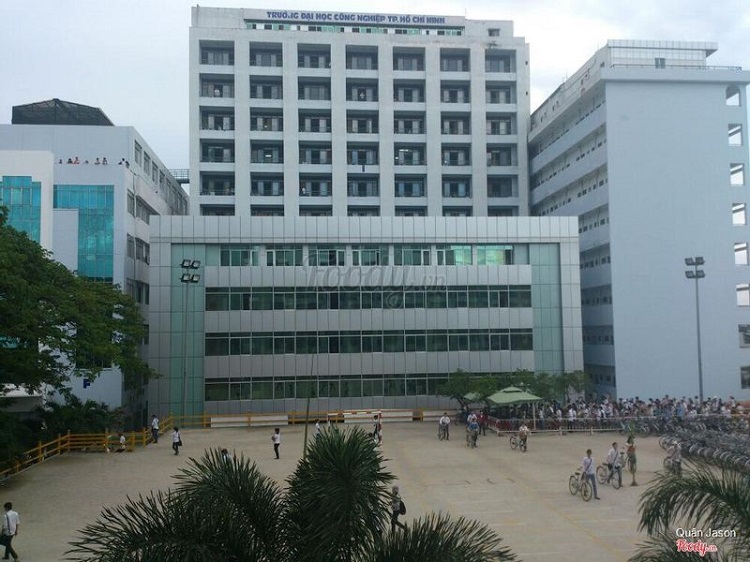 Nhiều diện t&iacute;ch nh&agrave; - &iacute;t diện t&iacute;ch s&acirc;n