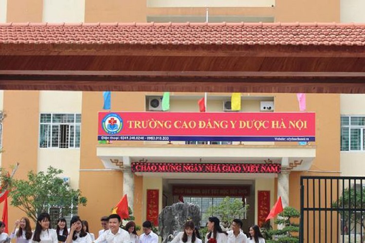 Tại sao bạn n&ecirc;n đăng k&yacute; trường Cao đẳng Y dược H&agrave; Nội?