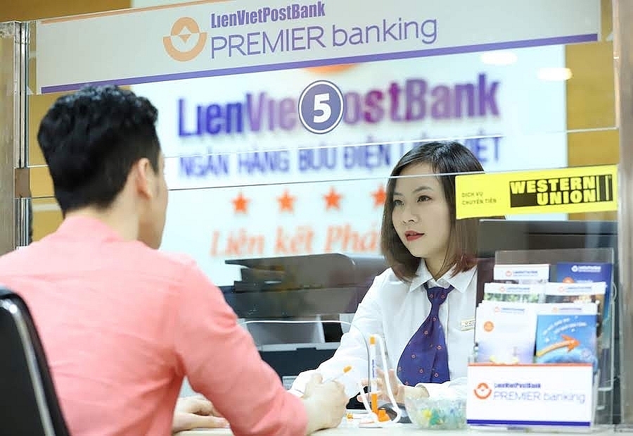 Cơ hội việc l&agrave;m n&agrave;o đang đợi bạn ở LienVietPostBank tuyển dụng?