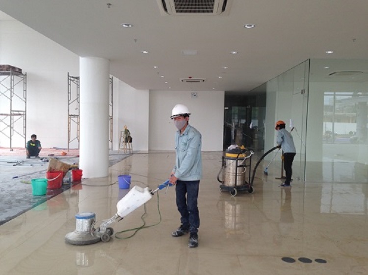 Công việc chính của nhân viên vệ sinh môi trường