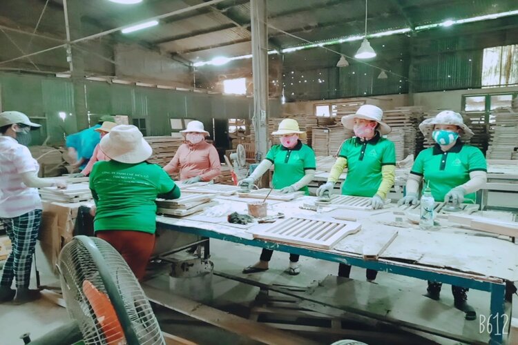 Nhân viên chế biến gỗ phải làm những gì? Bản mô tả công việc chi tiết nhất