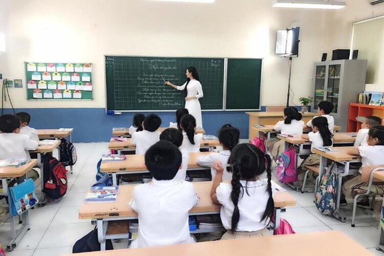 Giải đáp thắc mắc về chuẩn nghề nghiệp giáo viên tiểu học