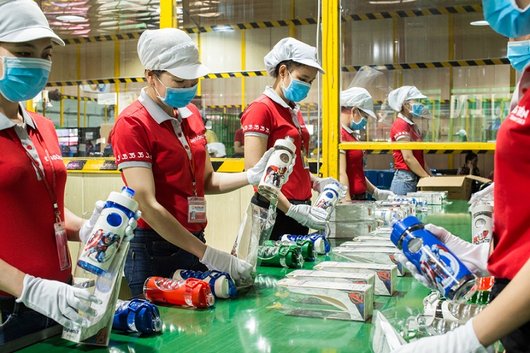 Kh&aacute;m ph&aacute; c&ocirc;ng việc của c&ocirc;ng nh&acirc;n sản xuất