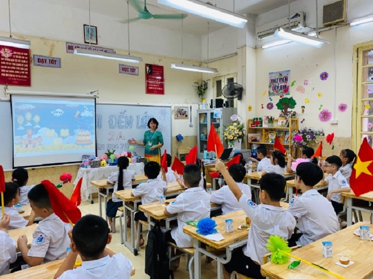 Giáo viên tiểu học hạng I