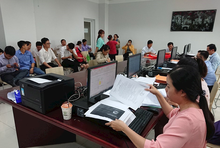 Đối tượng đặc c&aacute;ch x&eacute;t thi tuyển c&ocirc;ng vi&ecirc;n chức chức năm 2021&nbsp;