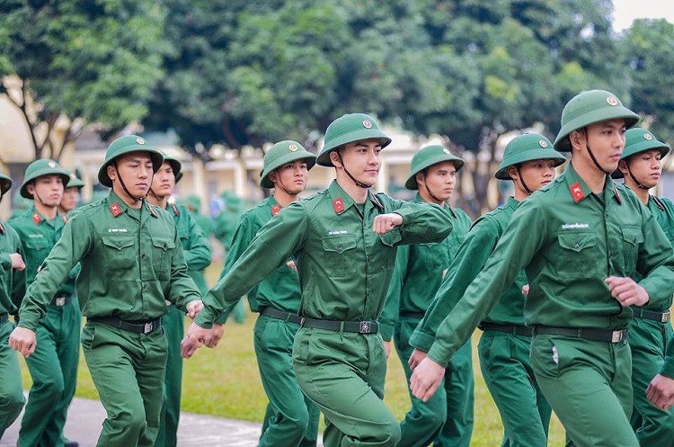 Nhập ngũ l&agrave; g&igrave;? Tất tần tật mọi th&ocirc;ng tin bạn cần biết về nghĩa vụ qu&acirc;n sự &nbsp;&nbsp;