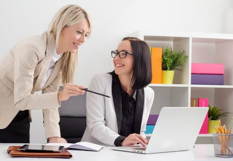 Quản l&yacute; điều h&agrave;nh c&aacute;c hoạt động xuất nhập khẩu